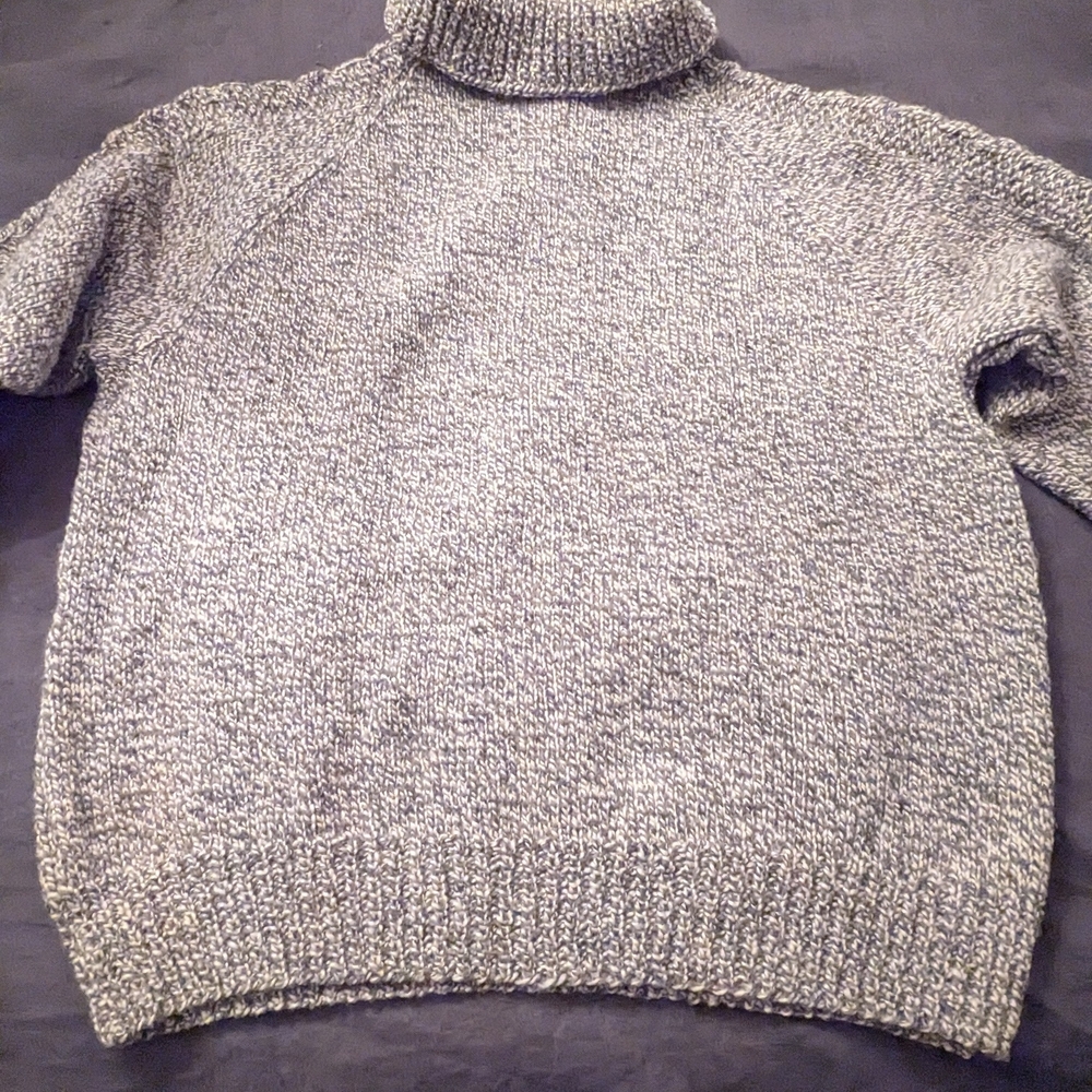 Men's Gray Sweater with Button Detail - Picture 4 of 14